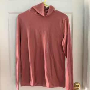 UniQlo NWT large fleece turtleneck pullover